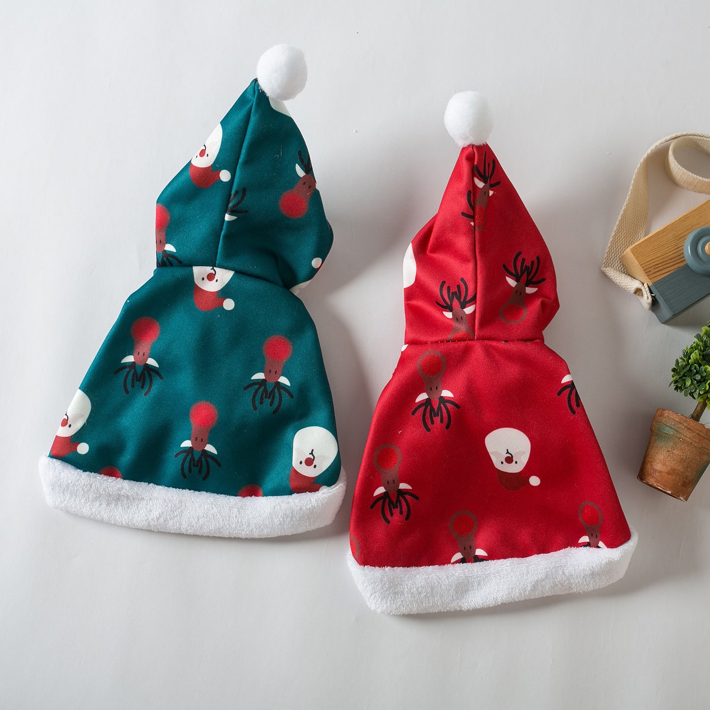 Ropa de Navidad para gatos Caperucita Roja Capa del Cabo