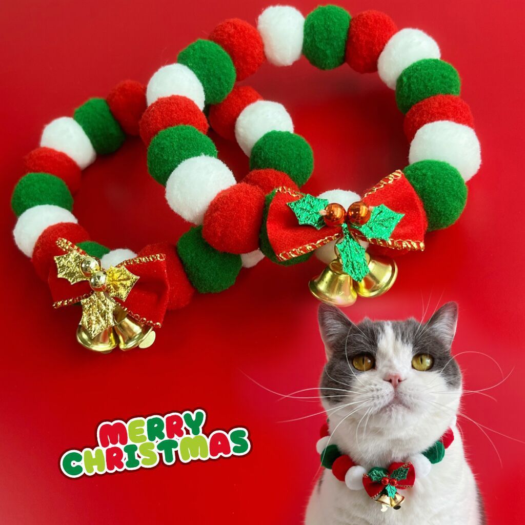 Accesorio Navideño para Mascotas – Collar de Peluche con Bolitas